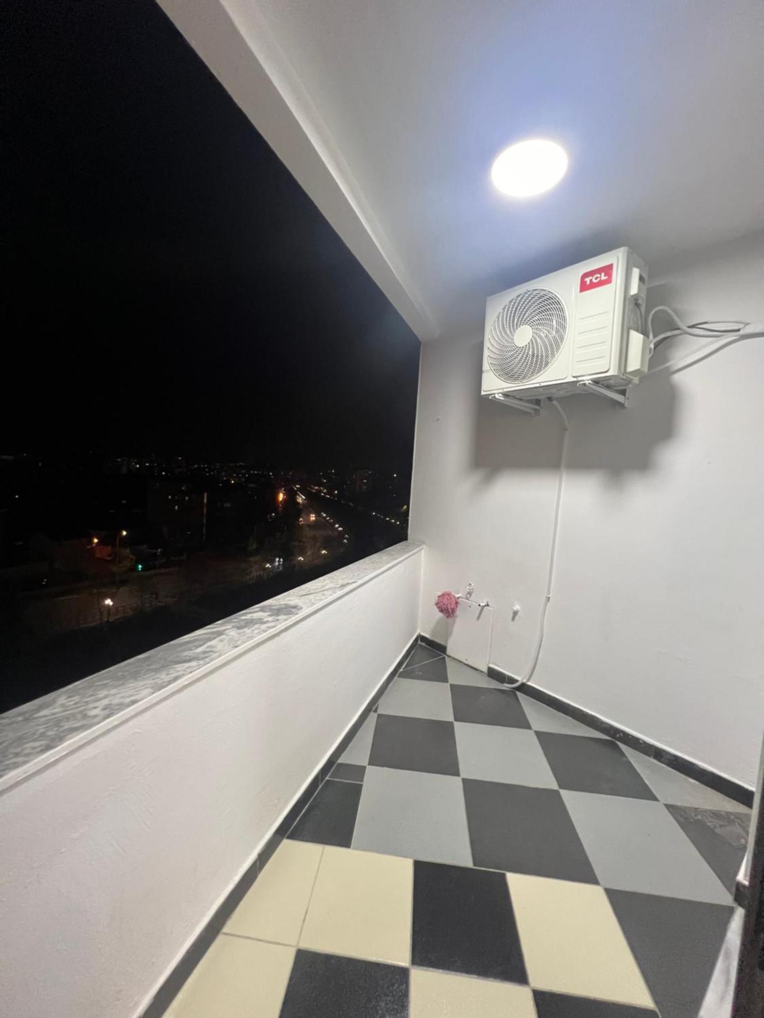 Art'S Apartment Tiran Dış mekan fotoğraf
