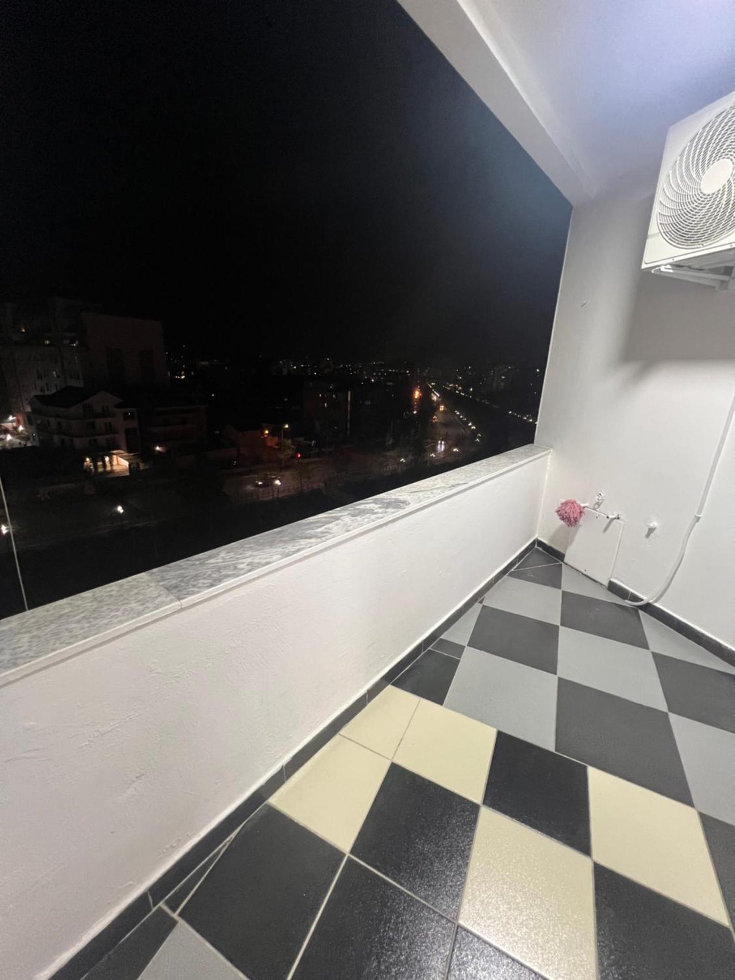Art'S Apartment Tiran Dış mekan fotoğraf