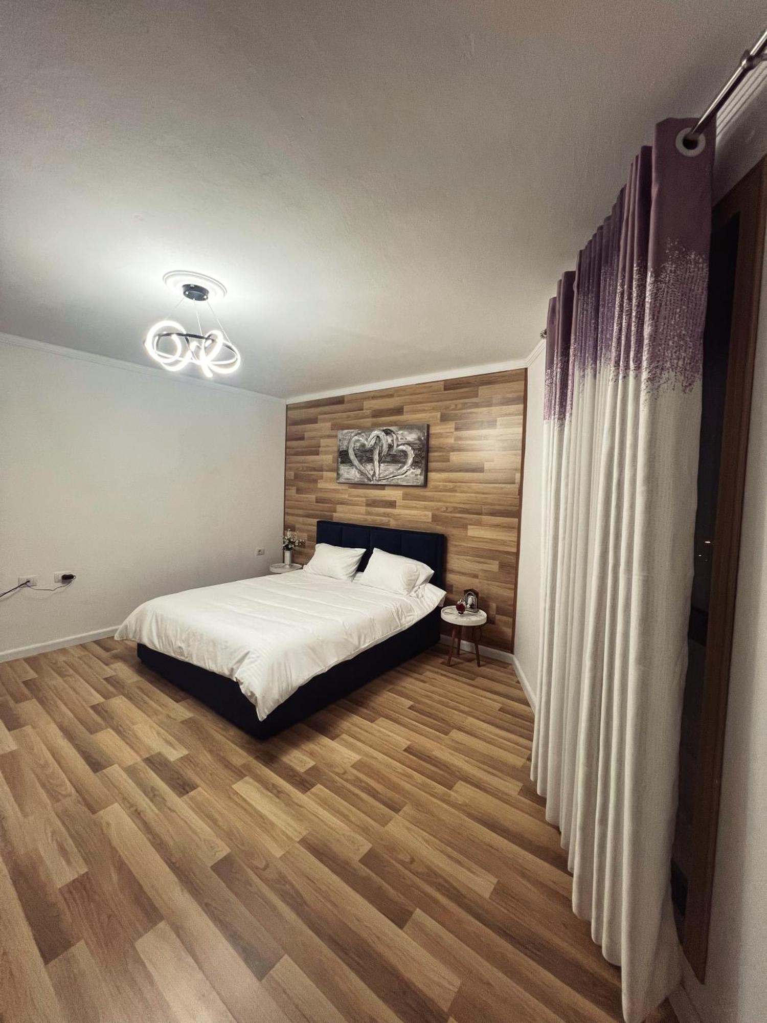 Art'S Apartment Tiran Dış mekan fotoğraf