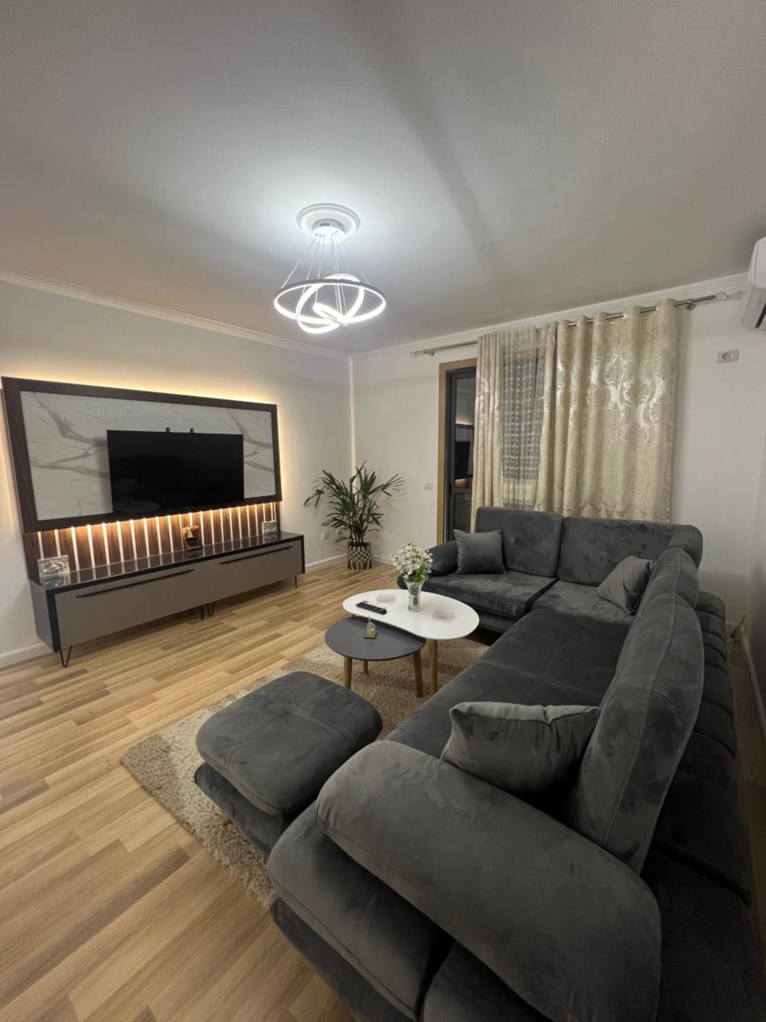 Art'S Apartment Tiran Dış mekan fotoğraf