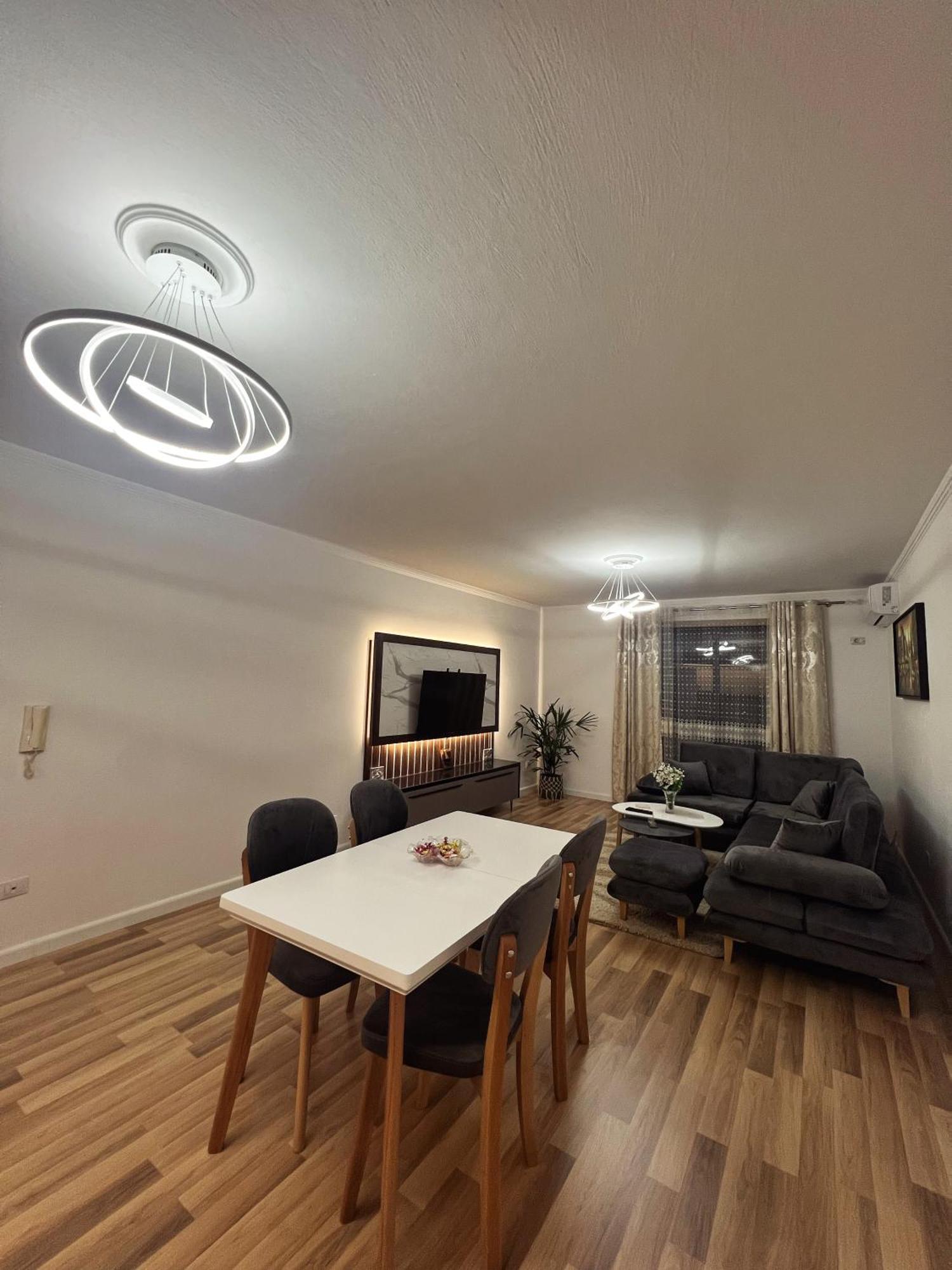 Art'S Apartment Tiran Dış mekan fotoğraf